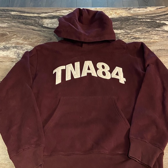 Aritiza Sweaters - Picture 1 of 7